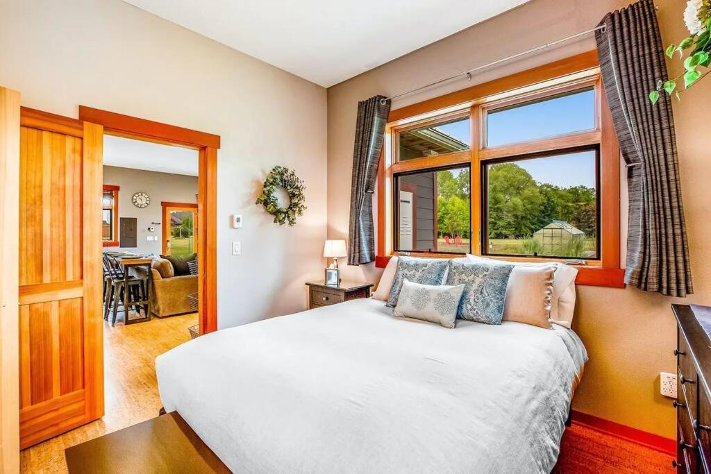 Olympic Discovery Cottage Sequim Ngoại thất bức ảnh